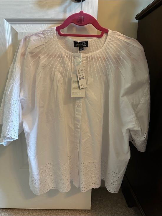 J. Crew Tops - J. Crew Jolie Top in Eyelet cotton poplin